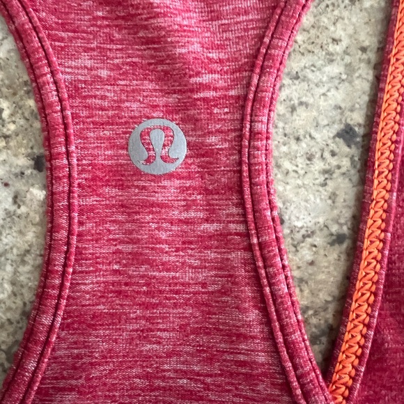 Lululemon tank size large - Picture 3 of 3